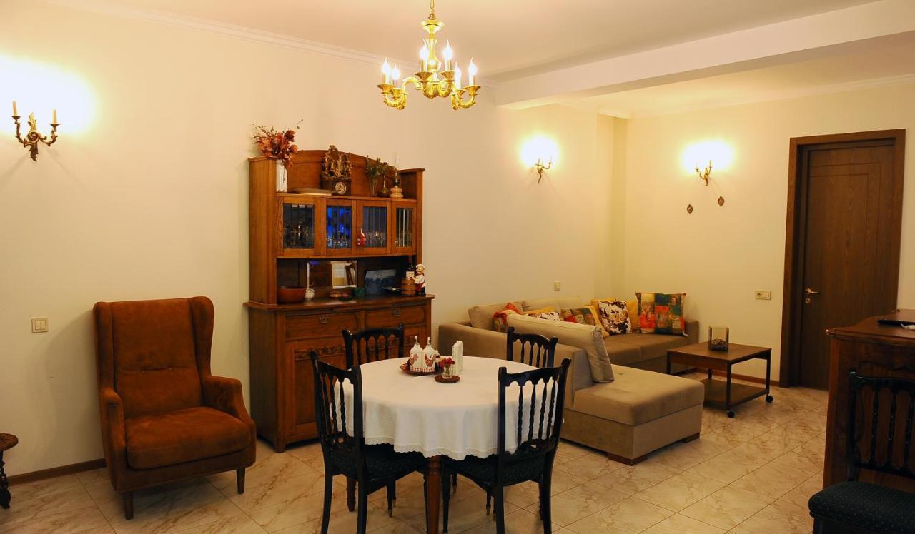 Janika Apartments Tbilissi Extérieur photo
